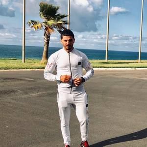 Meet your Posher, Bibarse